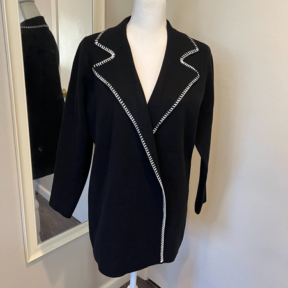 NWT Max Studio Black Open Front Cardigan with White trim, Size Large